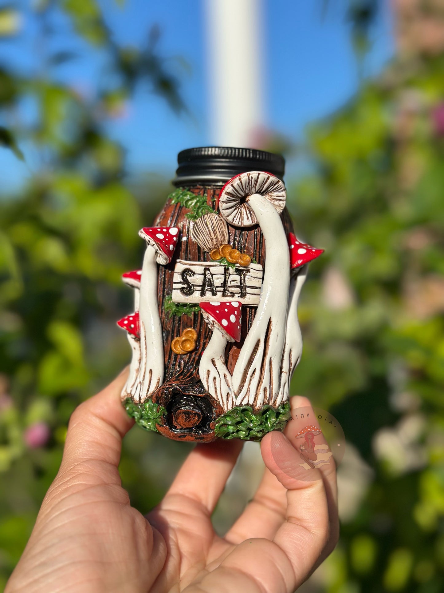 Salt + Pepper Shaker | Red Mushrooms