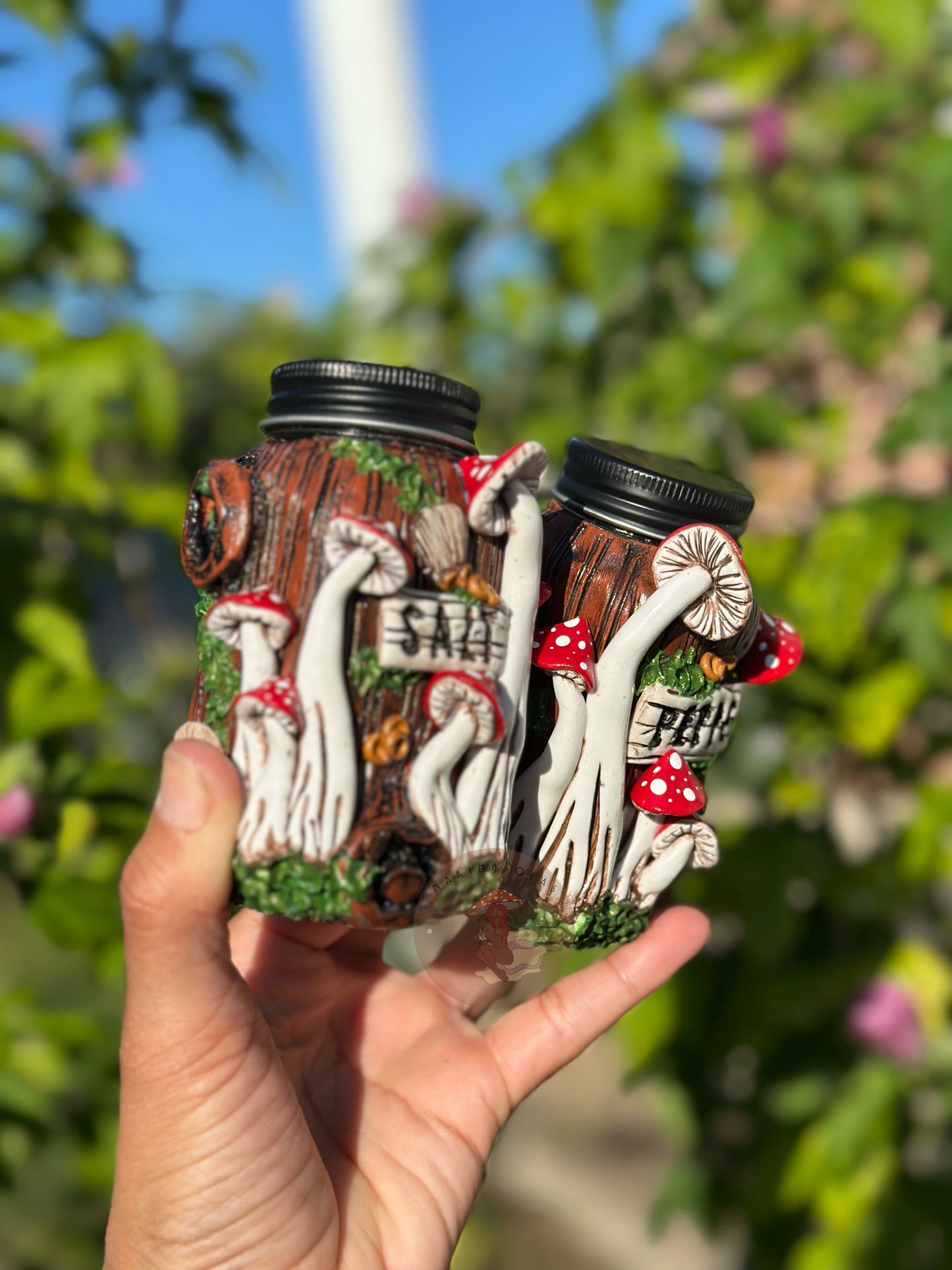 Salt + Pepper Shaker | Red Mushrooms