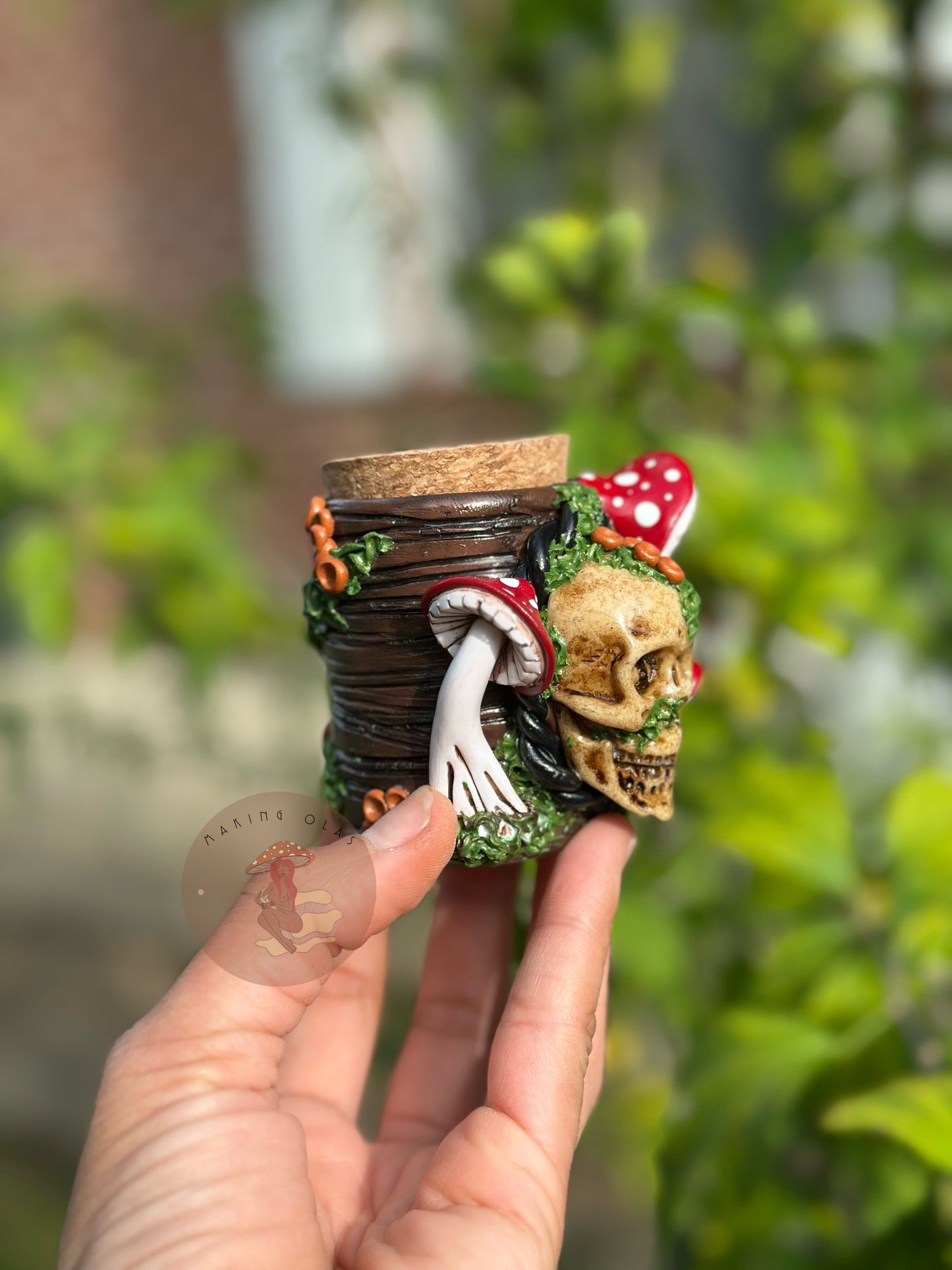 Jar | Skull with Red Mushrooms