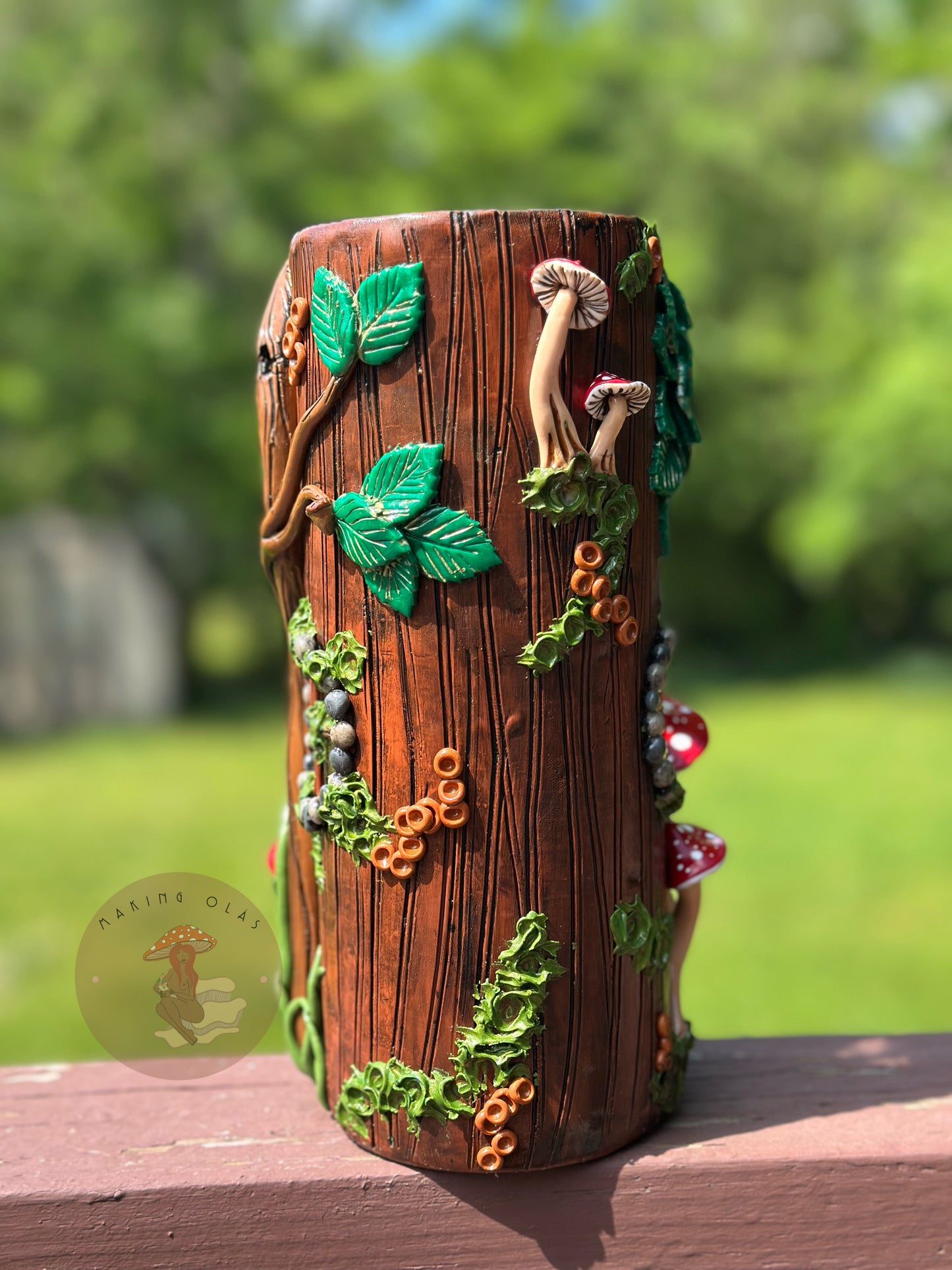 Vase | Treehouse