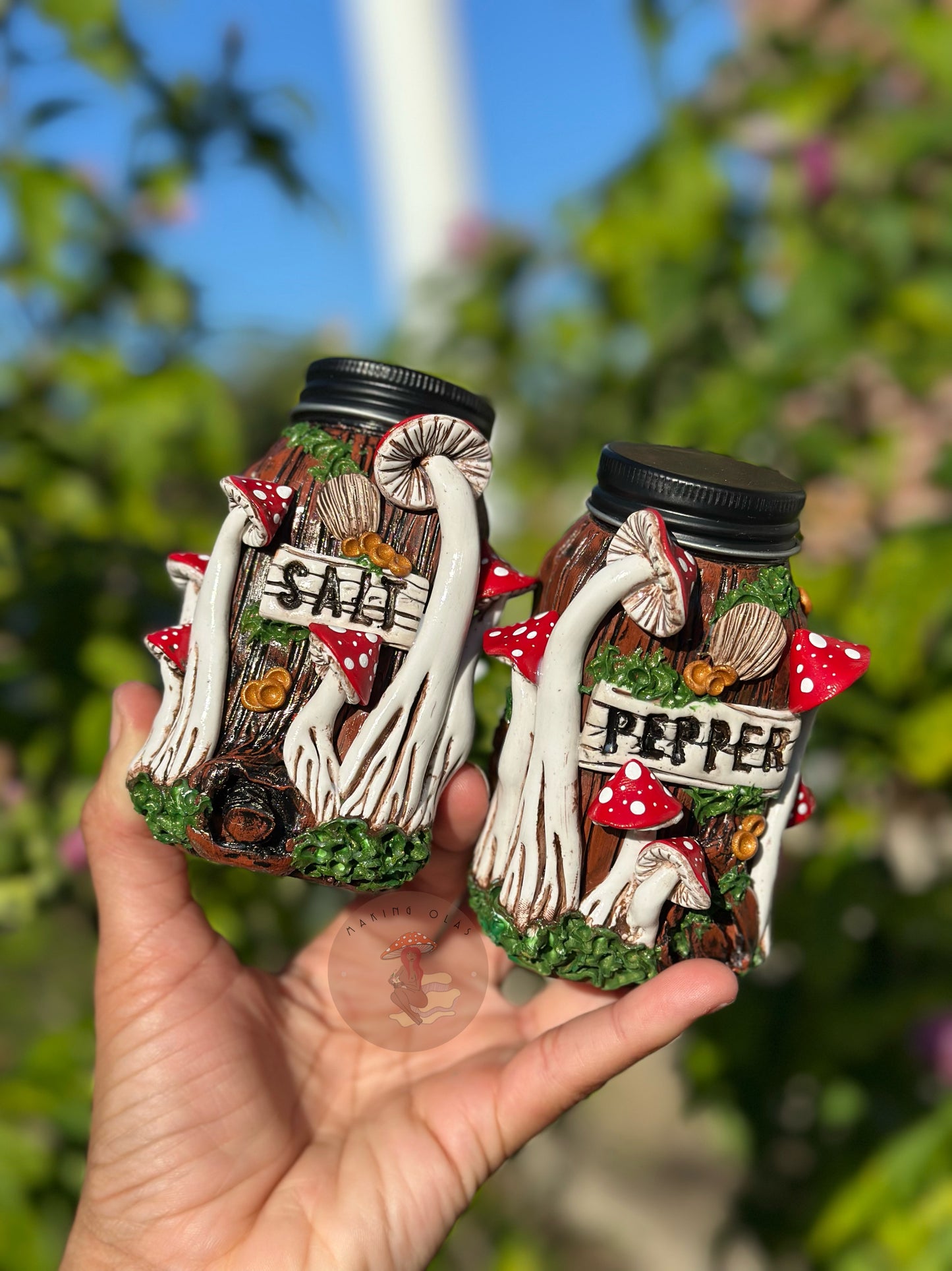 Salt + Pepper Shaker | Red Mushrooms