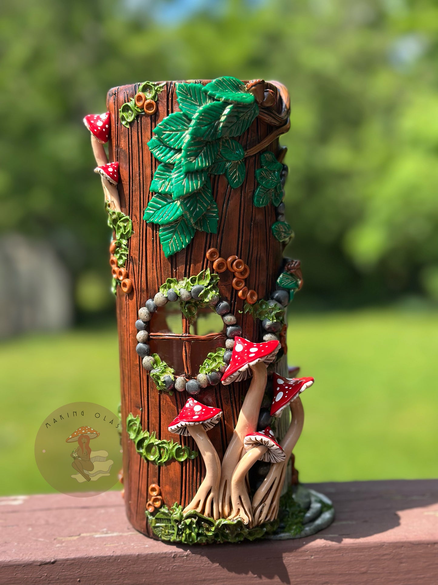 Vase | Treehouse