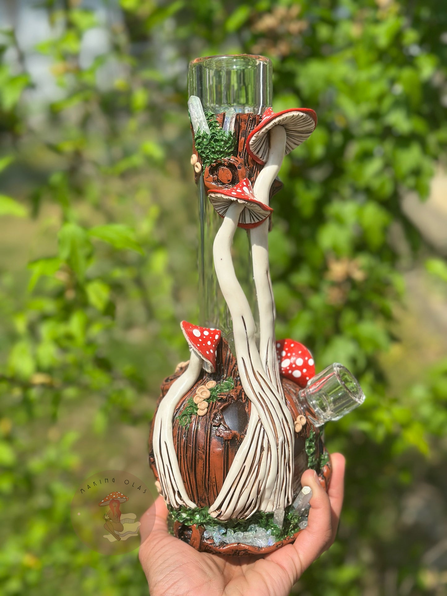 Human Grade | Red Mushrooms + Quartz