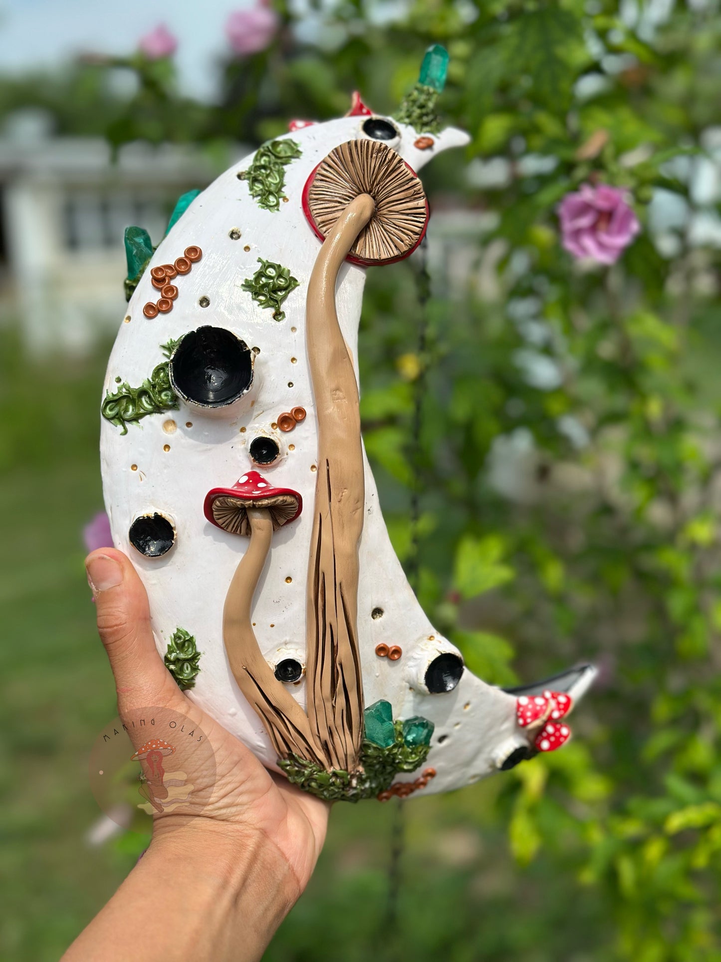 PREORDER| Hanging Moon Planter with Red Mushrooms + Quartz