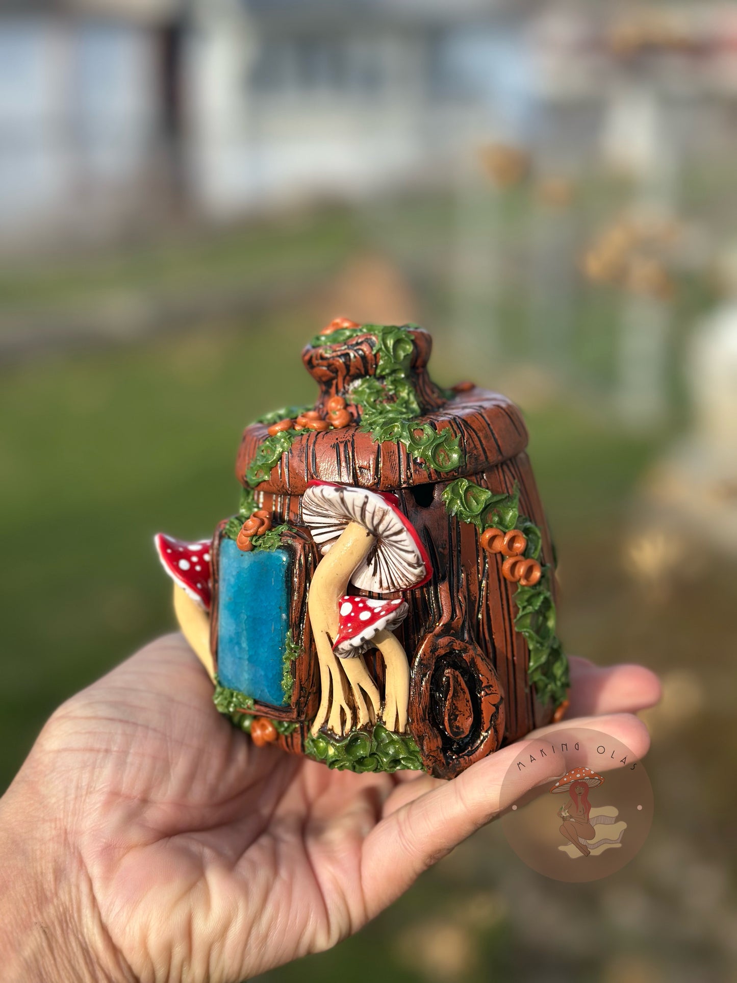 Ashtray | Red Mushrooms + Ocean Agate