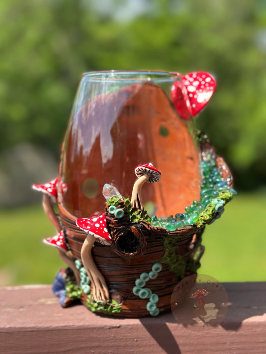 Vase | Red Mushrooms with Quartz and Quartz Clusters