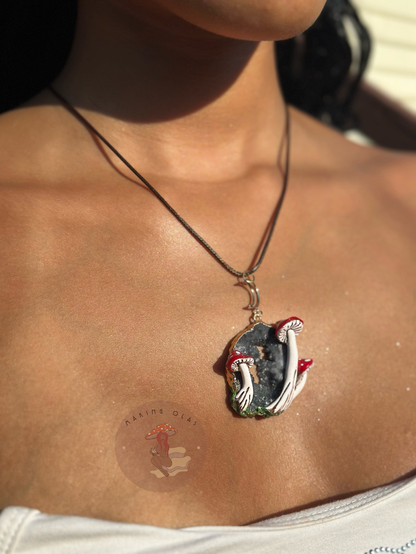 Necklace | Gray Quartz Cluster with Red Mushrooms